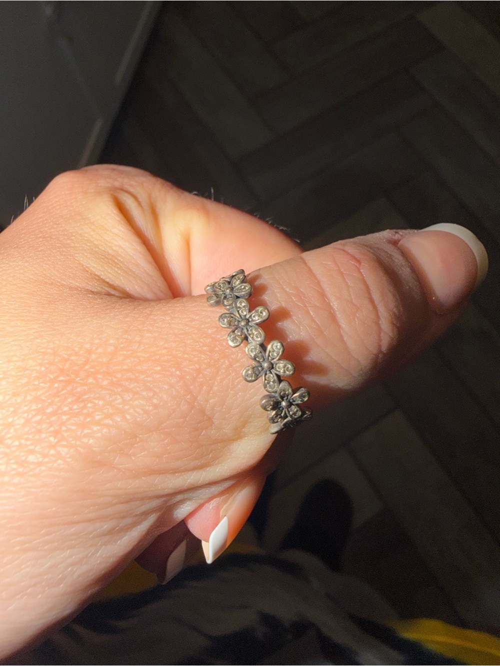 Pandora Silver Floral Band Ring with Flower Motif